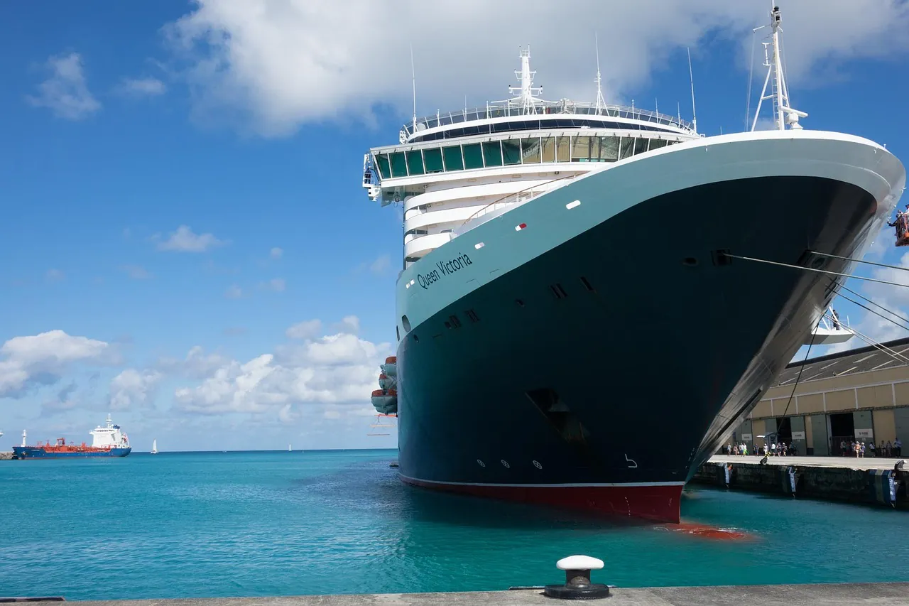cruise ship, boat, ship, ms queen victoria, barbados, barbados, barbados, barbados, barbados, barbados